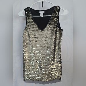 Cache small top women v neck